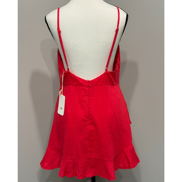 New Latiste by Amy Large Hot Pink V-Neck Romper Linen Blend Adjustable Straps - Picture 4 of 9